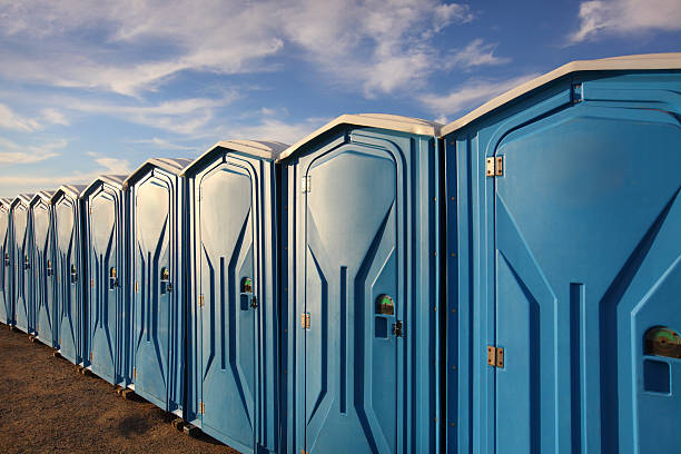 Best VIP or Luxury Restroom Trailers  in Laurel Hill, NC